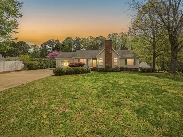 3119 Henry Hogge Ln, Hayes, VA 23072