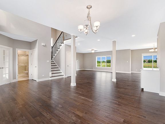 5th image of 8207 Katie Ln