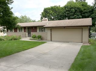 4505 Pawnee Pass, Fitchburg, WI 53711