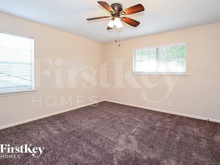 3002 Harlan Dr — Photo 10