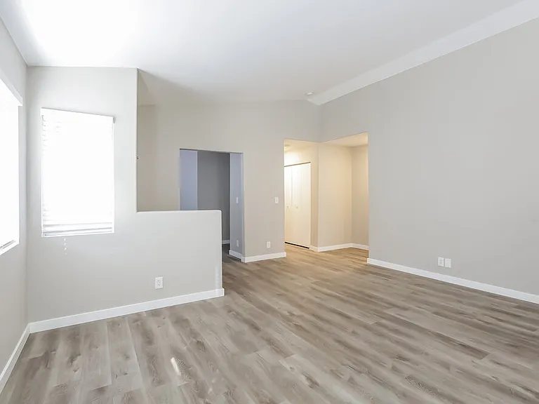 8253 Ten Gallon Ct — Photo 4