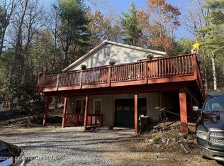 2729 Skyway Dr, Kunkletown, PA 18058