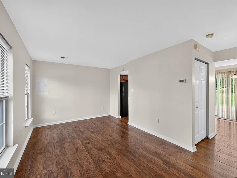 137 Point Ridge Dr #J-137 — Photo 4
