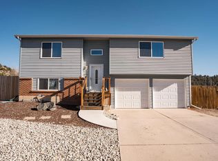 1991 Palm Dr, Colorado Springs, CO 80918