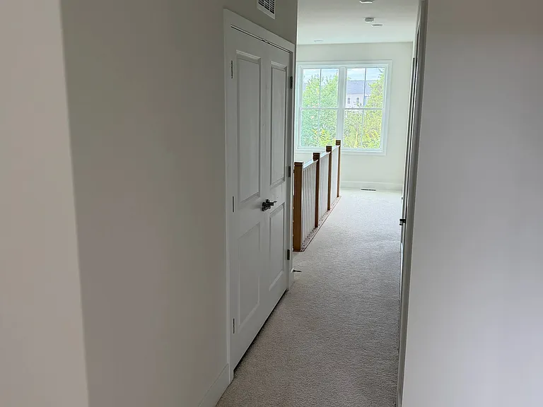 3rd floor foyer
