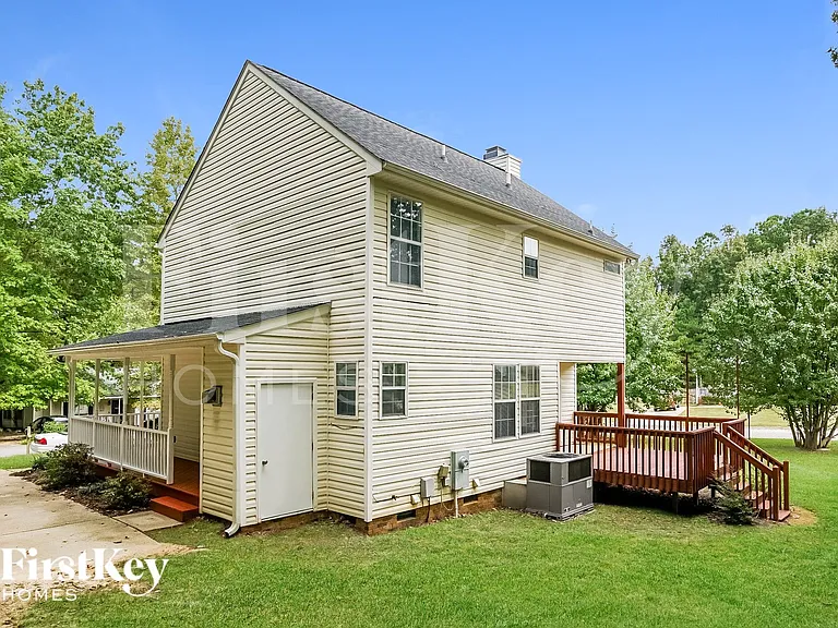 408 Indian Hill Rd — Photo 14