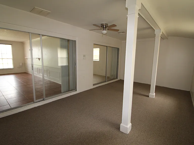 5565 Baffin Cir — Photo 21