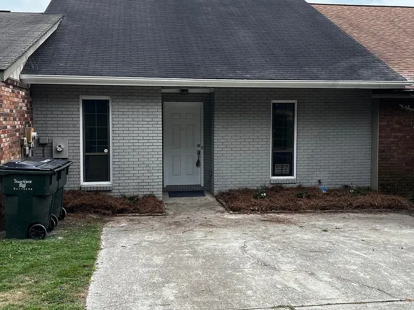 237 Leisure Lake Dr, Warner Robins, GA 31088
