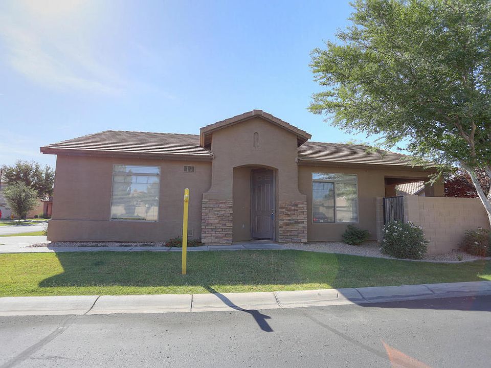 1st image of 1918 E Hawken Pl