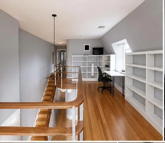 Alcove/Open Office Area
