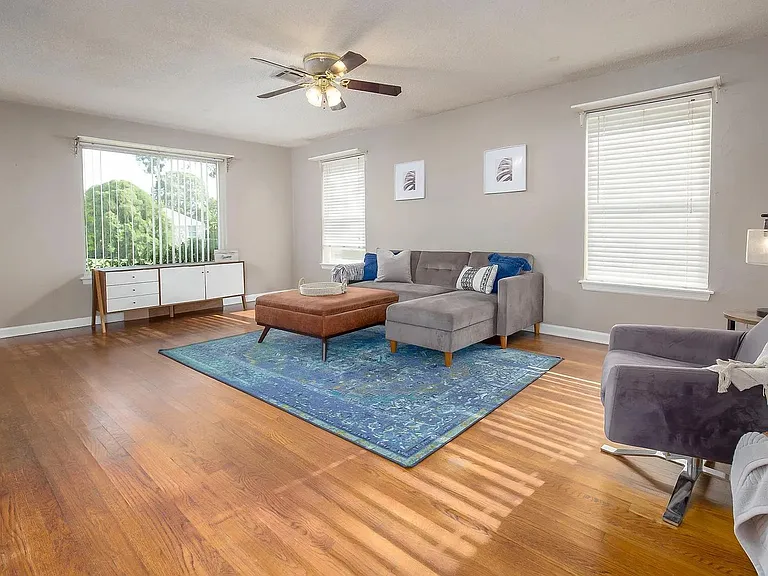 2804 NW 46th St — Photo 12