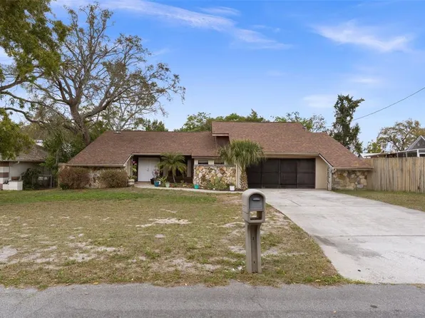 6231 Wayside Ct, Spring Hill, FL 34606