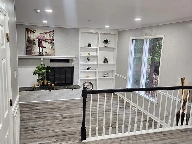 6205 Gambrill Ct — Photo 6