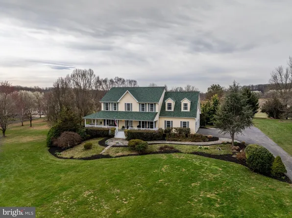20409 Peach Tree Rd, Dickerson, MD 20842