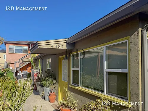 4487 Park Blvd Photo 1