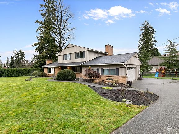 2nd image of 2805 90th Avenue E