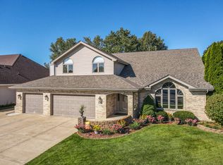 381 Jefferson St, Manteno, IL 60950
