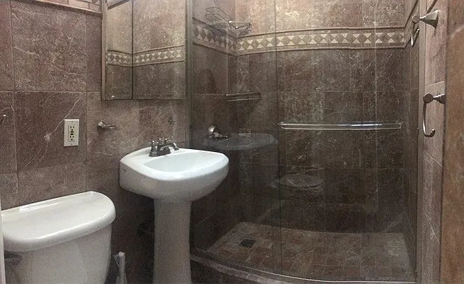 Rented by R New York | media 10