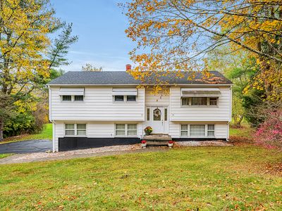 40 Kenneth Circle, Guilford, CT, 06437