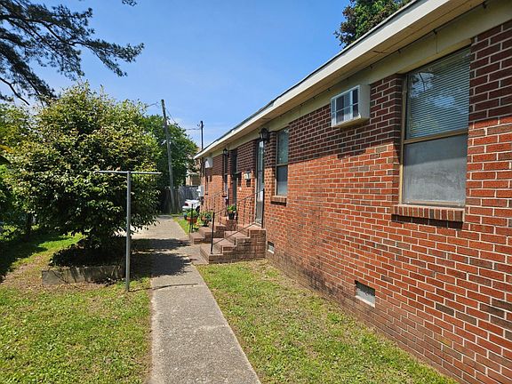 2nd image of 3529 Dominion Ave APT B