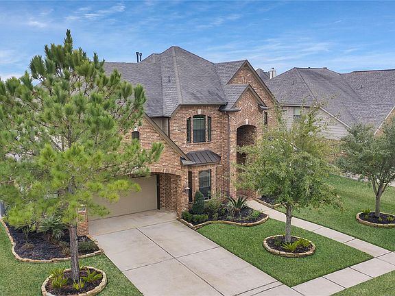 3rd image of 27311 Wooded Canyon Dr