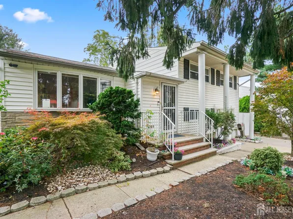 49 Frederick Pl, Parlin, NJ 08859