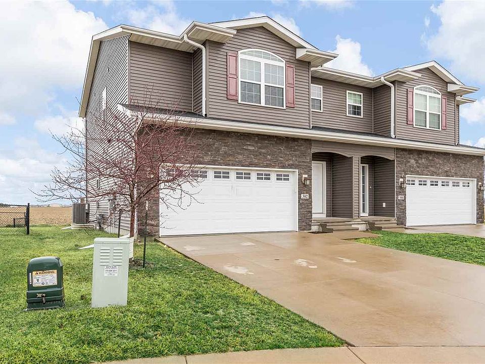 1st image of 302 Sunset Pl