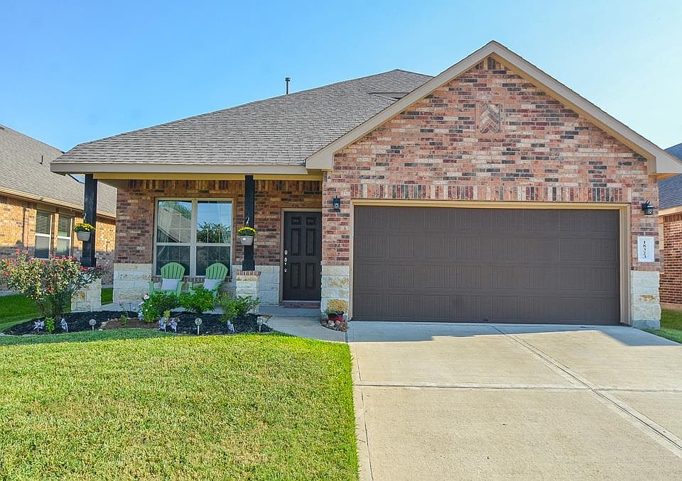 1st image of 18323 Green Peak Ln
