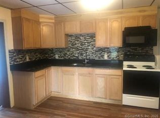 178 S Main St #A, Brooklyn, CT 06234