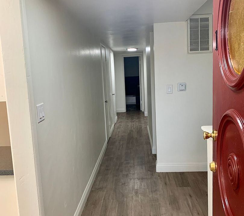 1st image of 6223 S Victoria Ave APT 1