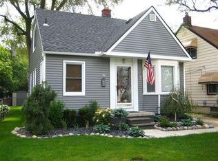 529 S Edgeworth Ave, Royal Oak, MI 48067