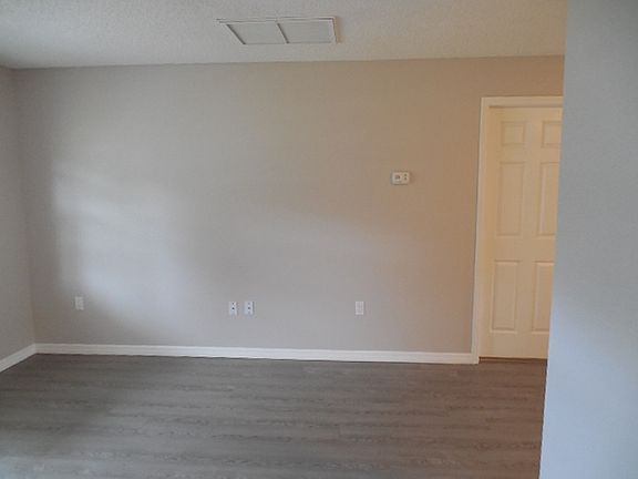 4th image of 6169 Piedmont Dr