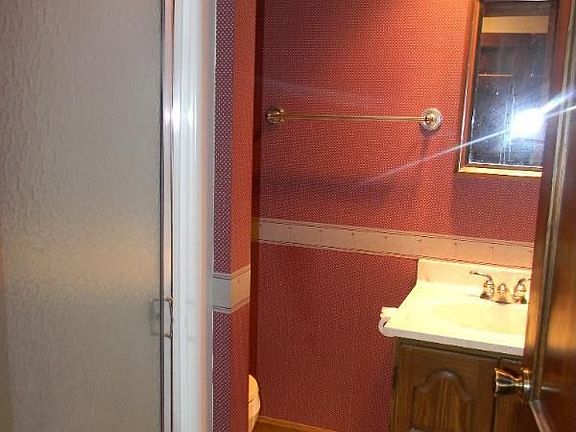 5th image of 11577 Village Dr