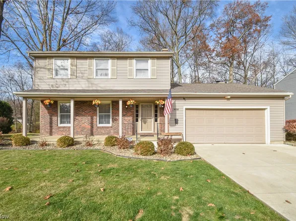 4132 Claridge Dr, Youngstown, OH 44511