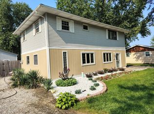 3422 E 74th Ave, Merrillville, IN 46410