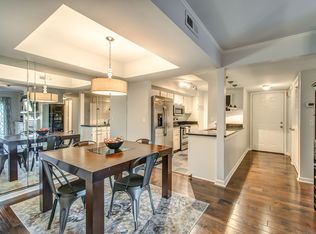 275 Hillsboro Pl, Nashville, TN 37215
