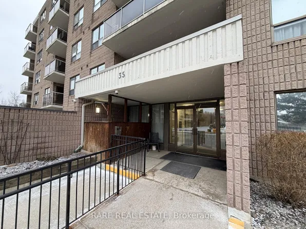 35 Bredin Pkwy #103, Orangeville, ON L9W 3X1