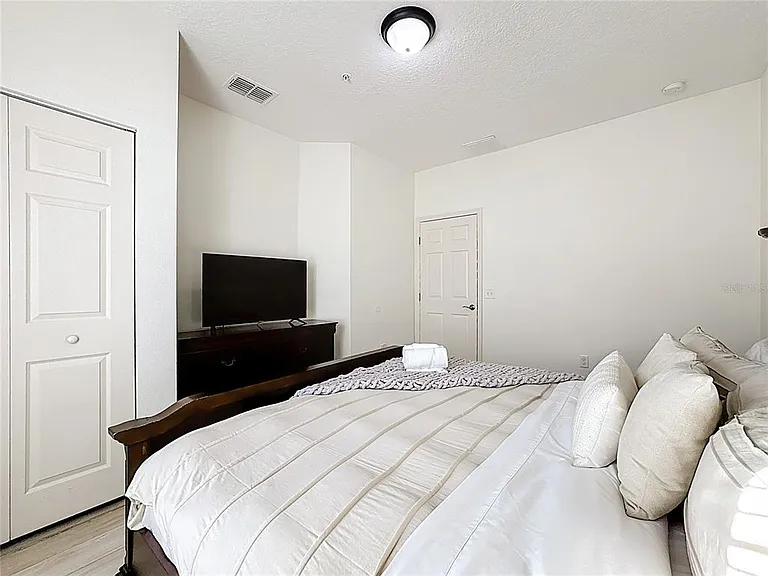 8986 Shine Dr — Photo 18