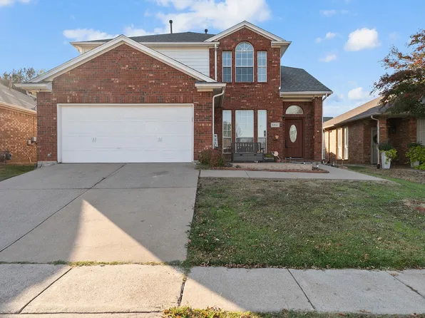 5921 Ash Flat Dr, Fort Worth, TX 76131