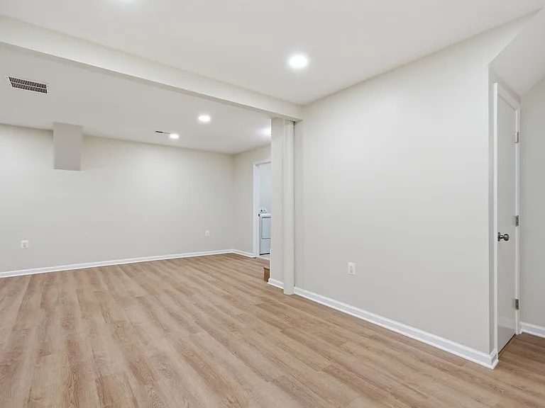 18 Grandin Cir — Photo 25