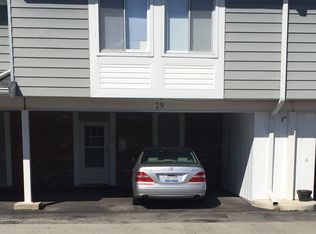 29 Cour Masson, Palos Hills, IL
