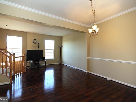 5th image of 43728 Calistoga Sq #24