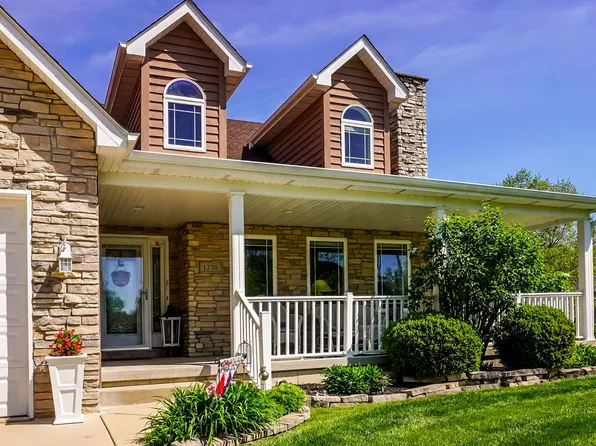 1270 Greenview Pl, Crown Point, IN 46307