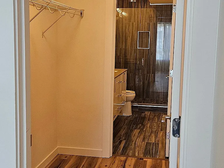 1310 Yakima Ave S — Photo 15
