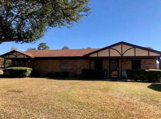 3932 Eastwood Dr, Texarkana, AR 71854