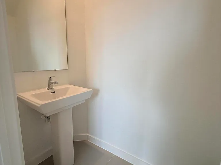 147 Lakeside Landing Ct — Photo 10