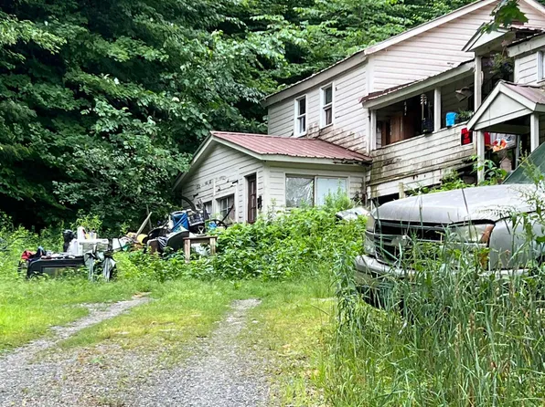 544 VT Route 30, Newfane, VT 05345