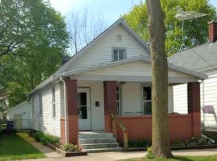 1032 Park St SW, Grand Rapids, MI 49504