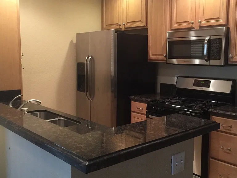 1900 Villa Palms Ct #103 — Photo 3