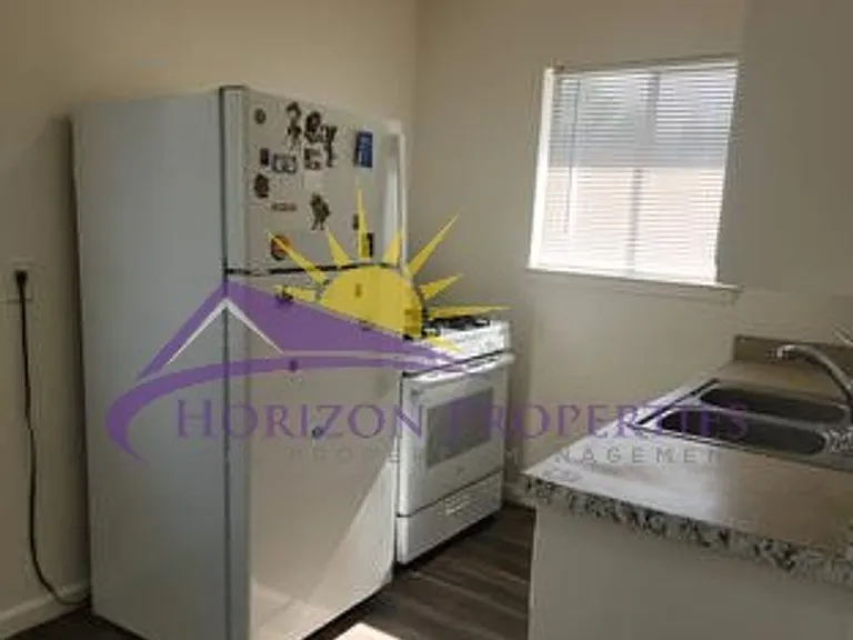 1617 Arcade Blvd #11 — Photo 8